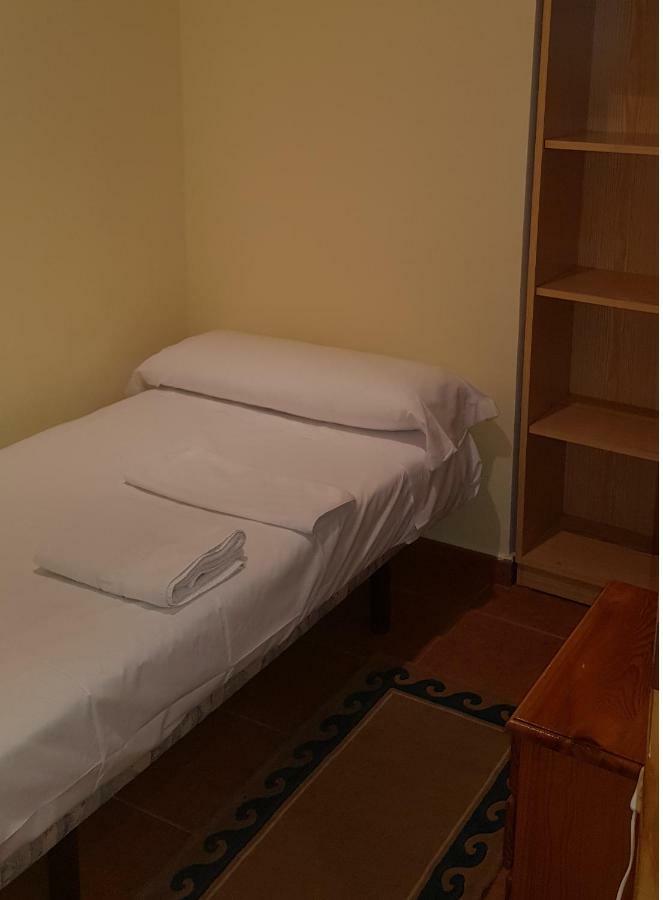 Sleep Turia Apartamentos Casinos Екстериор снимка