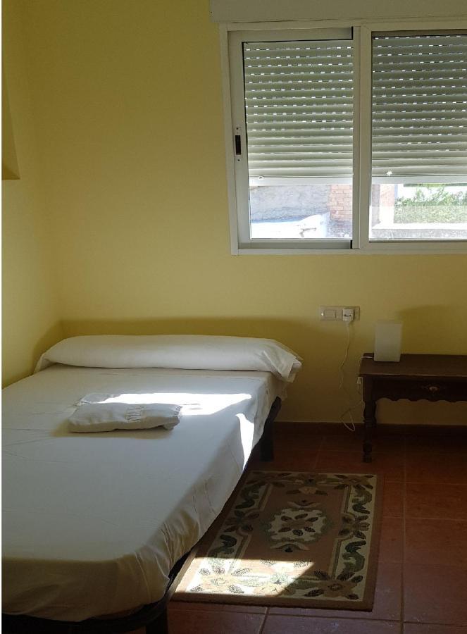 Sleep Turia Apartamentos Casinos Екстериор снимка